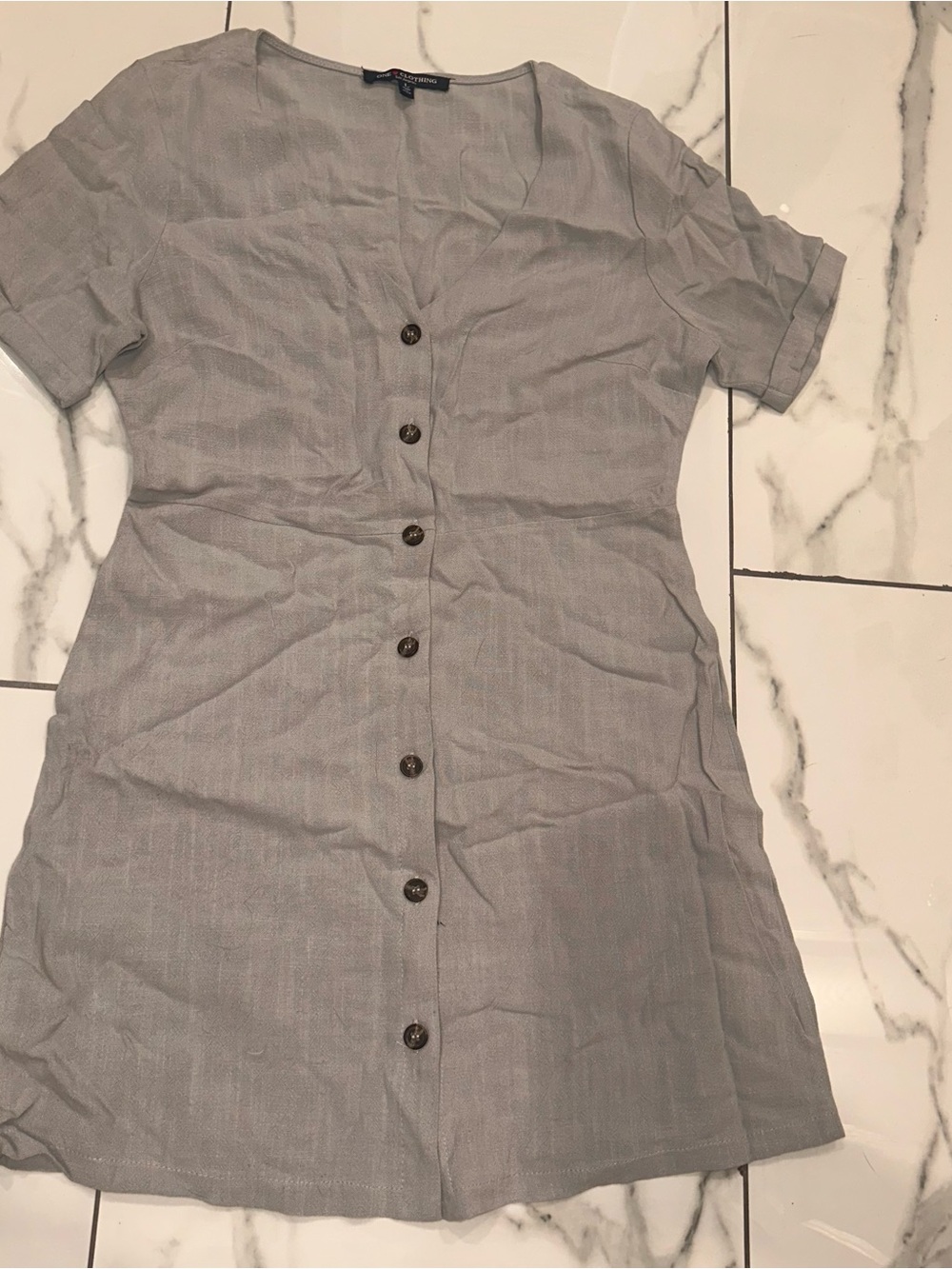 one clothing Light Gray Button-Front Short Sleeve Top